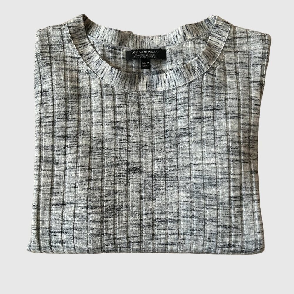 Banana Republic Women's 100% Merino Wool Ribbed Sweater - Grey* - US M - NWOT - Picture 2 of 5